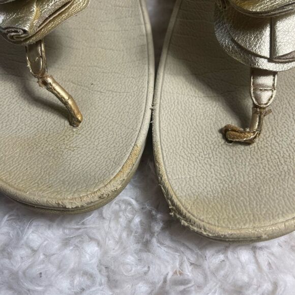 Fitflop Gold Flower Bloom wedge thong Sandals Size8 - Picture 11 of 11